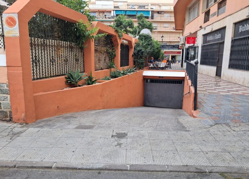 Resale - Apartment - Middle Floor Apartment - Fuengirola - Fuengirola Centro