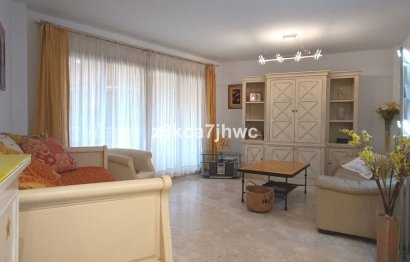 Resale - Apartment - Ground Floor Apartment - Estepona - Estepona Centro