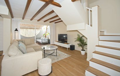 Resale - House - Townhouse - Marbella - Nueva Andalucia