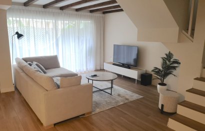 Resale - House - Townhouse - Marbella - Nueva Andalucia