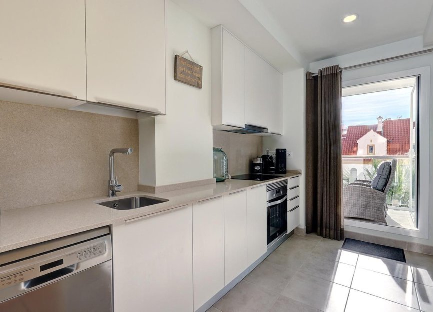 Reventa - Apartment - Middle Floor Apartment - Estepona - Estepona Centro