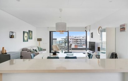 Resale - Apartment - Middle Floor Apartment - Fuengirola - Fuengirola Centro