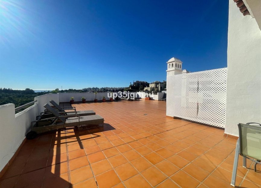 Resale - Apartment - Penthouse - Estepona - Selwo