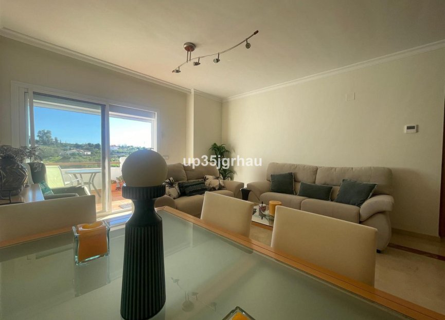 Resale - Apartment - Penthouse - Estepona - Selwo