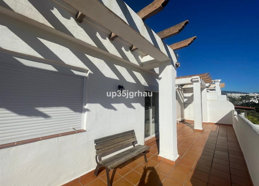 Resale - Apartment - Penthouse - Estepona - Selwo