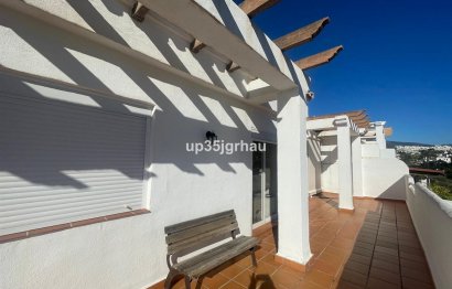 Resale - Apartment - Penthouse - Estepona - Selwo