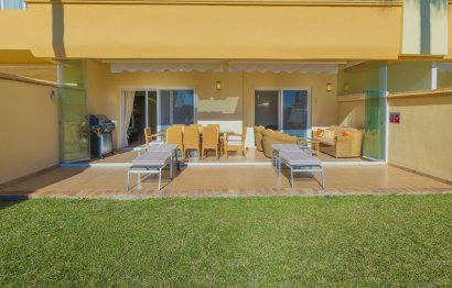 Resale - Apartment - Ground Floor Apartment - Marbella - Elviria