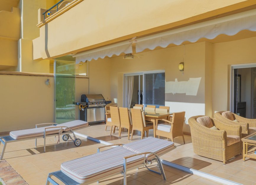 Resale - Apartment - Ground Floor Apartment - Marbella - Elviria