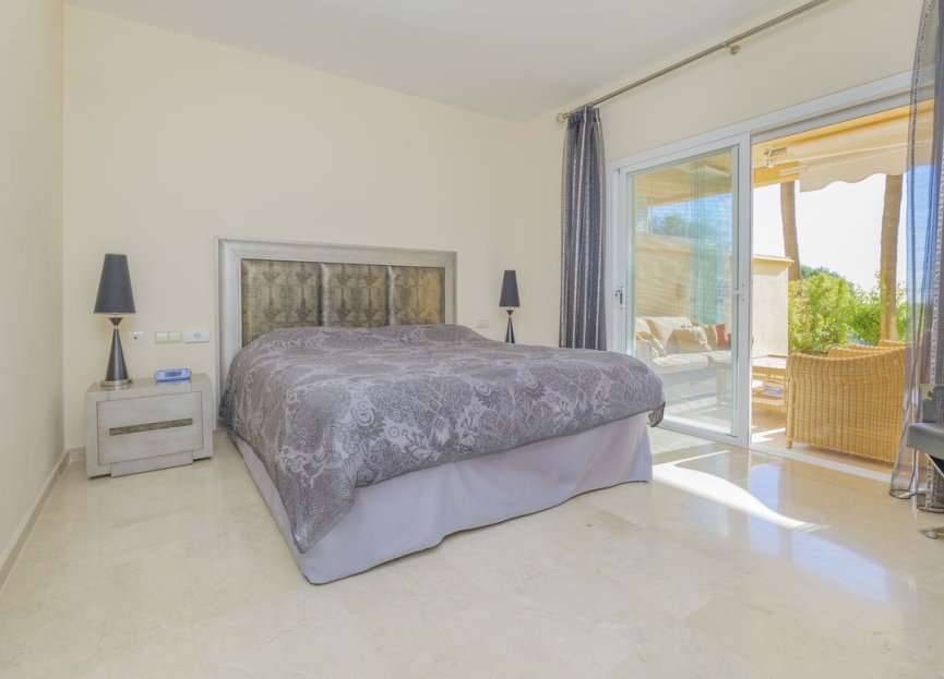 Resale - Apartment - Ground Floor Apartment - Marbella - Elviria