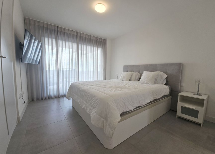 Resale - Apartment - Penthouse Duplex - Estepona - Estepona Centro