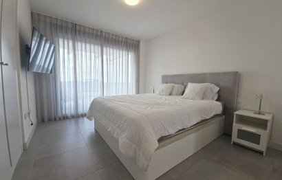 Resale - Apartment - Penthouse Duplex - Estepona - Estepona Centro