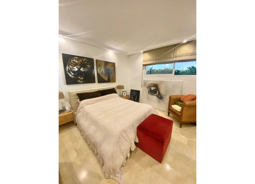 Resale - Apartment - Middle Floor Apartment - Marbella - The Golden Mile