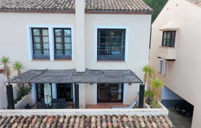 Resale - House - Townhouse - Benahavís - Benahavís Centro