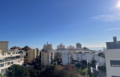 Resale - Apartment - Penthouse Duplex - Estepona - Estepona Centro