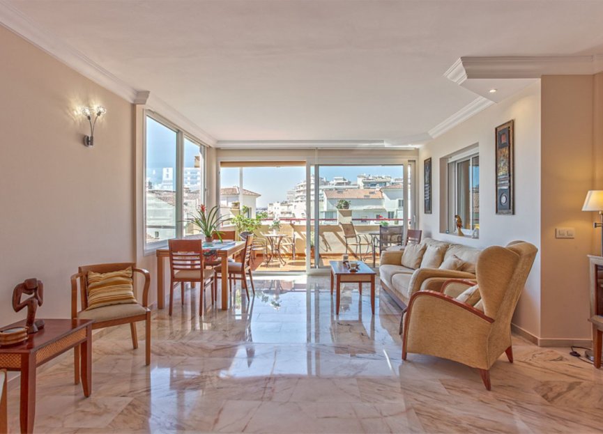 Resale - Apartment - Middle Floor Apartment - Benalmádena - Benalmadena Costa