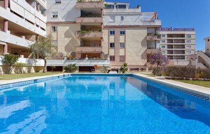 Resale - Apartment - Middle Floor Apartment - Benalmádena - Benalmadena Costa