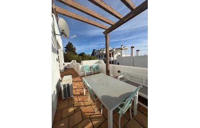 Resale - Apartment - Middle Floor Apartment - Casares - Casares Playa