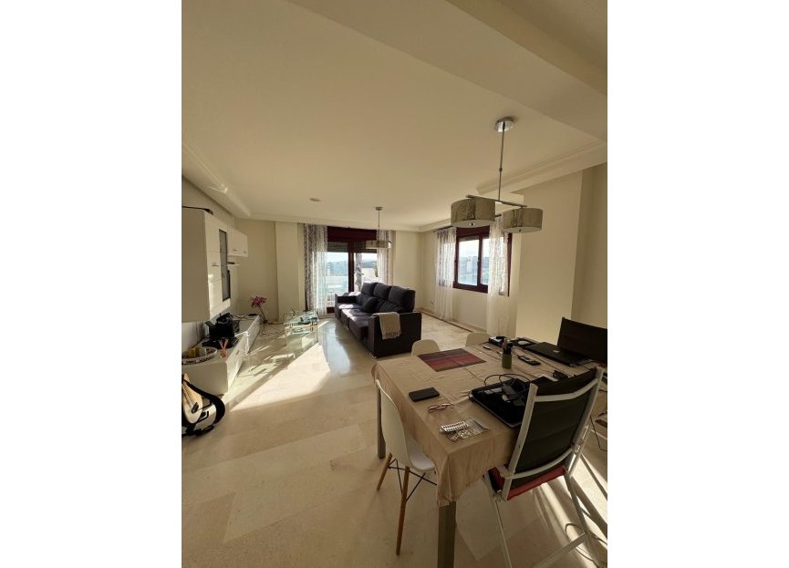 Resale - Apartment - Middle Floor Apartment - Casares - Casares Playa