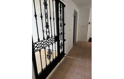 Resale - Apartment - Middle Floor Apartment - Casares - Casares Playa