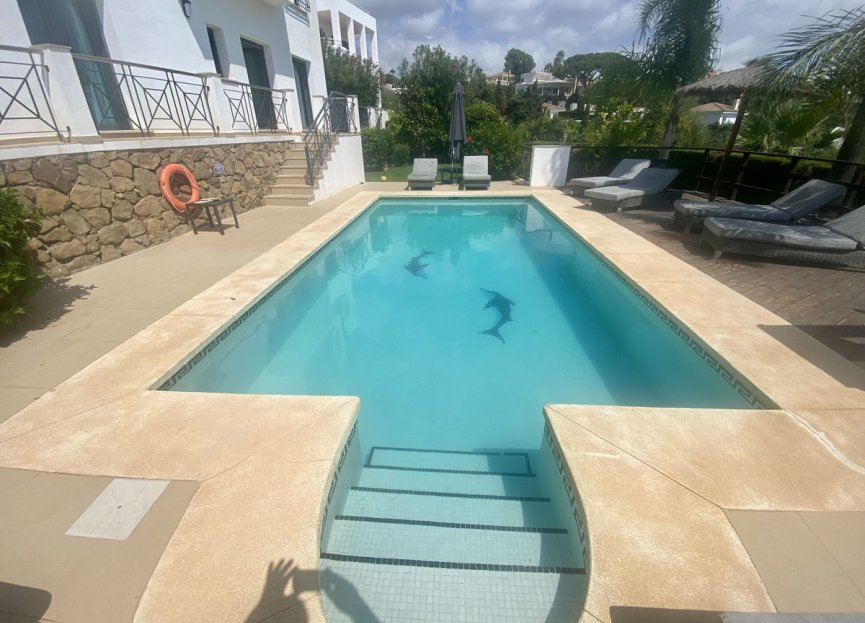 Resale - House - Detached Villa - Marbella - Elviria