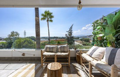 Resale - Apartment - Middle Floor Apartment - Marbella - Nueva Andalucia