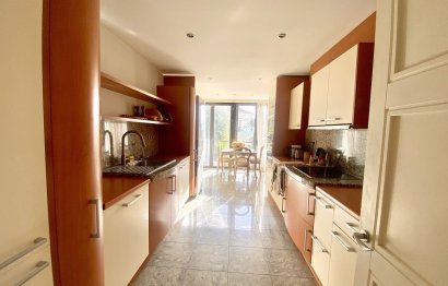 Resale - Apartment - Ground Floor Apartment - Marbella - Los Monteros