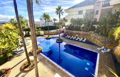 Resale - Apartment - Ground Floor Apartment - Marbella - Los Monteros