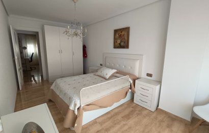 Resale - Apartment - Aguilas - Center