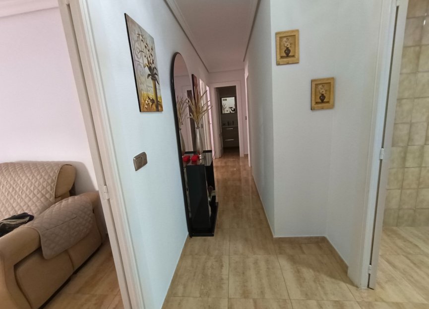 Resale - Apartment - Aguilas - Center