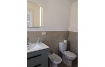 Resale - Apartment - Aguilas - Center