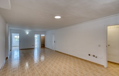 Resale - House - Townhouse - Benalmádena - Benalmadena Costa