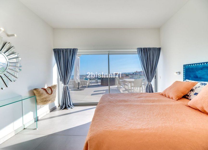 Resale - Apartment - Penthouse - Benalmádena - Benalmadena Centro