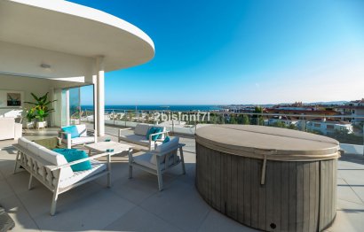 Resale - Apartment - Penthouse - Benalmádena - Benalmadena Centro