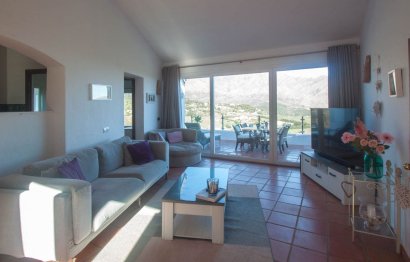 Resale - House - Finca - Cortijo - Casares - Casares Centro