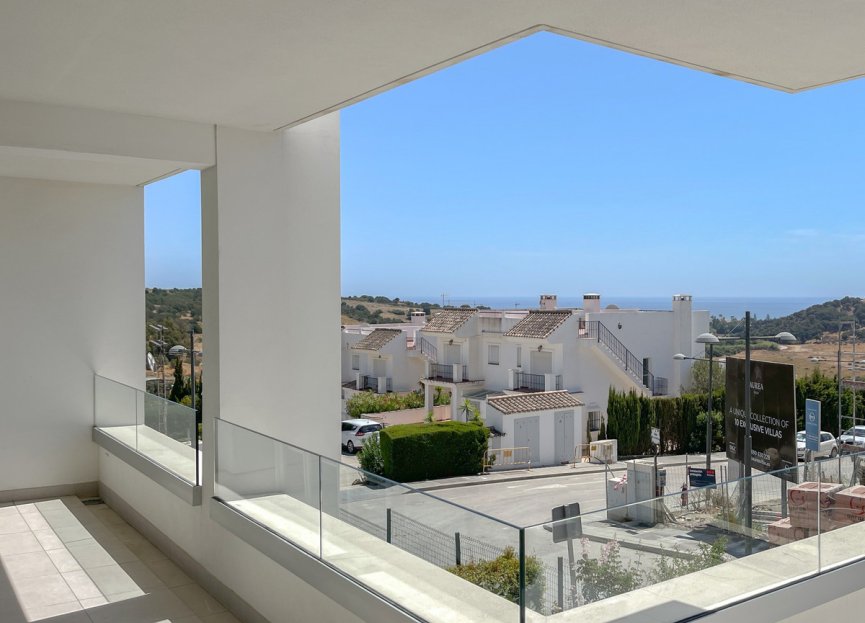 Resale - Apartment - Middle Floor Apartment - Estepona - Estepona Centro