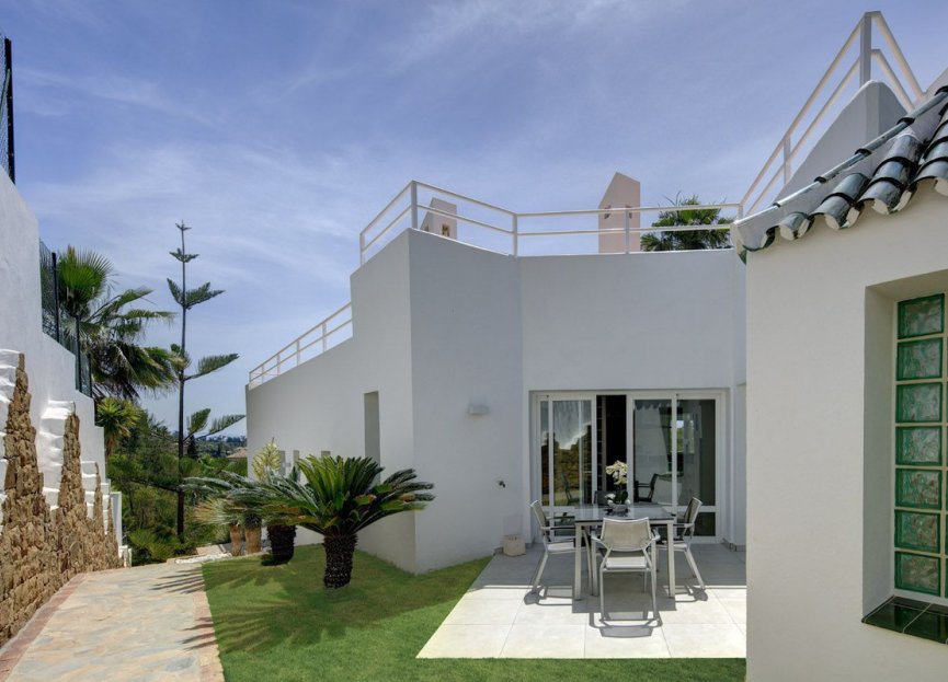 Resale - House - Detached Villa - Benahavís - La Quinta