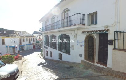 Resale - Apartment - Duplex - Benahavís - Benahavís Centro