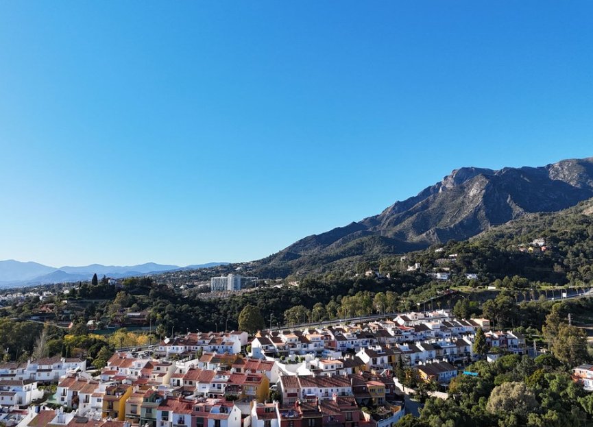 Resale - Apartment - Top Floor Apartment - Marbella - Marbella Centro