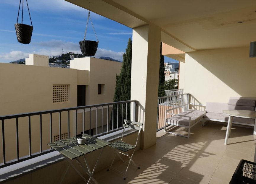 Resale - Apartment - Ground Floor Apartment - Marbella - Altos de los Monteros