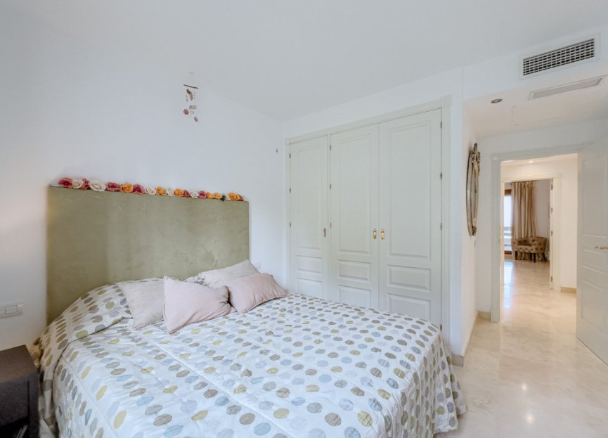 Reventa - Apartment - Middle Floor Apartment - Estepona - Estepona Centro