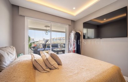 Resale - Apartment - Middle Floor Apartment - Marbella - Puerto Banús