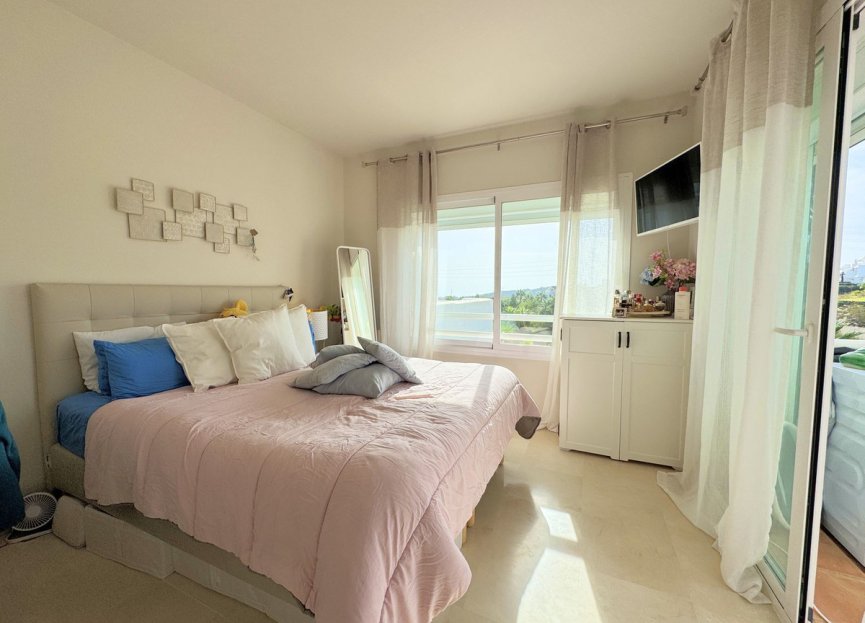 Resale - Apartment - Middle Floor Apartment - Casares - Casares Centro