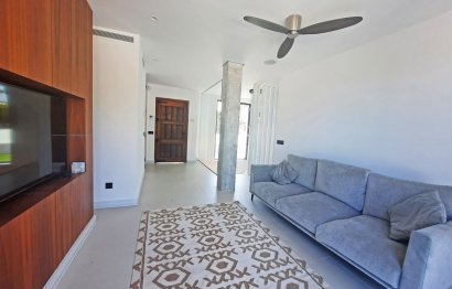 Resale - House - Detached Villa - Marbella - Elviria