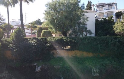 Resale - Plot - Land - Marbella - Nueva Andalucia