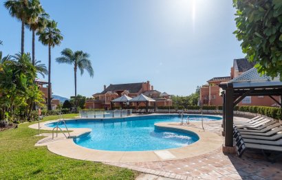 Resale - Apartment - Penthouse - Marbella - Nueva Andalucia