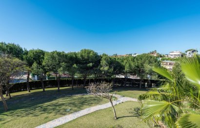 Resale - Apartment - Penthouse - Marbella - Nueva Andalucia