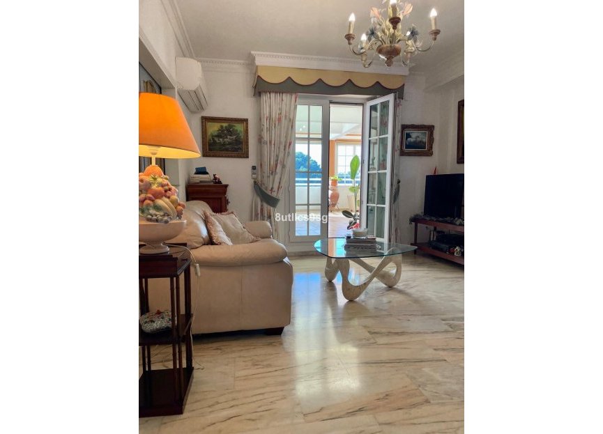 Resale - Apartment - Penthouse - Fuengirola - Fuengirola Centro