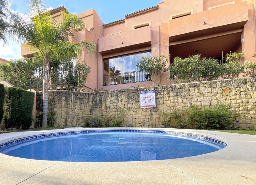 Resale - House - Semi-Detached House - Estepona - Estepona Centro