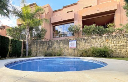 Resale - House - Semi-Detached House - Estepona - Estepona Centro