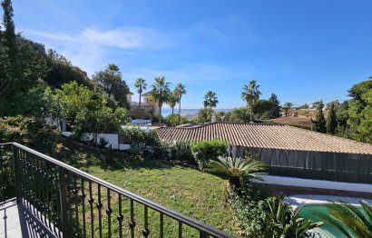 Resale - House - Detached Villa - Benalmádena - Benalmadena Centro